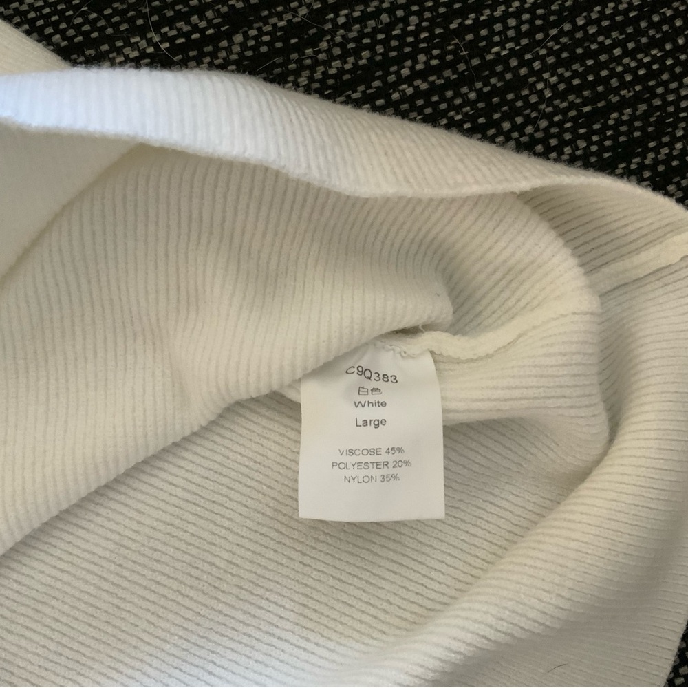 White Ribbed Knit Sweater - Picture 3 of 4